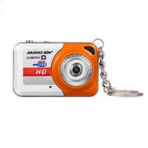 X6 Mini Portable Digital Camera 960P HD Mini DV Support 32GB TF Card with Mic for Photo Take Video Shooting